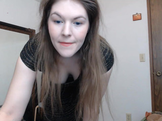 HarleyHeartstop manyvids Dark haired girl