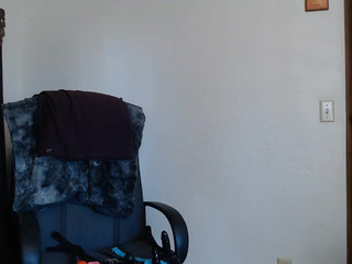 HarleyHeartstop manyvids pulls pussy to orgasm