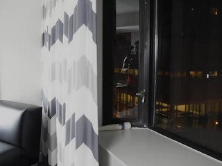 Miss LingLing manyvids gets squirt