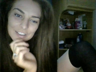 Cornishcandy fucks herself in the pussy with a toy