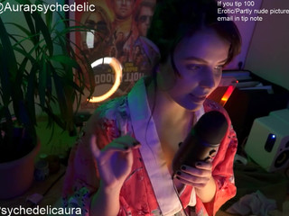 psychedelicariaa spectacular babe jerks off anus