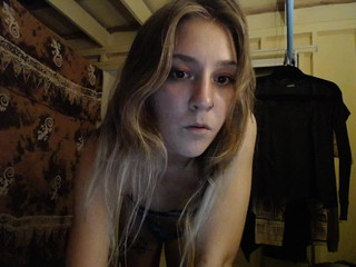 zoe_kitty666 myfreecams January 2020