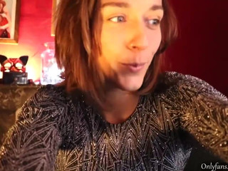 liaisonsdangereuses exquisite bitch indulges with a toy