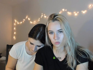 bongacams-unicorn-bb-2019-03-21 thick mare fucks both holes