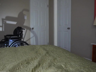 janey jones cute bitch massaging pussy