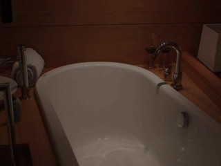 handjob by klixen Dark-haired chick