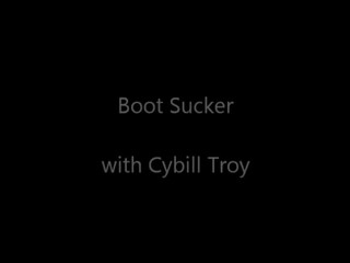 cybilltroy  ardent hottie jerking off her dildo