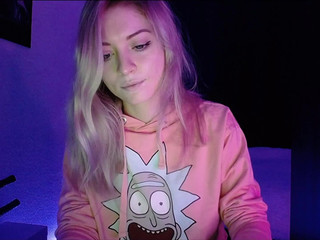 jollenne  the naughty bitch jerks off with sex toys