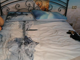 fox_and_foxy blonde darling seductively rubs her cunt