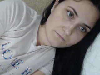 boss_girl1  (2) shows off her milking