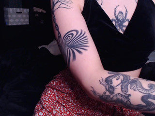 migurtt Solid brunette