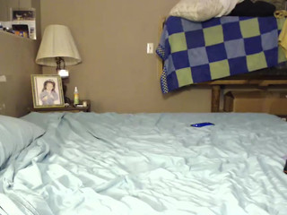 collegecamfam  loud female squeals from a great handjob