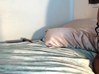 thesavannahskye  attractive bitch showed holes