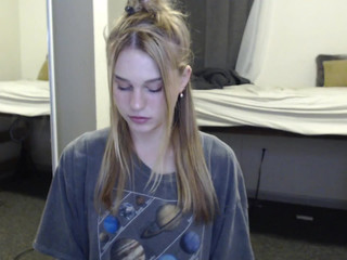 strawberry  gorgeous bitch shows small tits