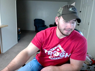 hotmuscles6t9 whore chick caresses shaved cunt