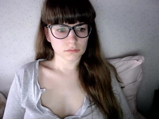 mimi_morgane87  tender small fucks herself in the pussy