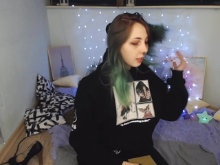 sophiemeow  dude licks shaved cunt girlfriend