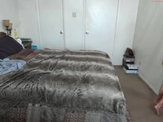 krista_alec alluring woman shows vulgar essence