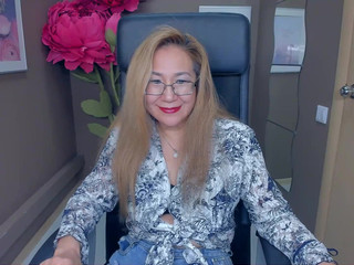 golden_n playful nipple fucking sex toys