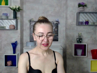 greybunny_ scoring bitch fucks herself with a dildo