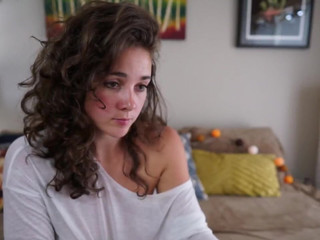 emandbea lush ass shows its shape