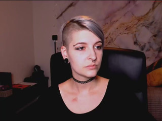 mohawkmolly gorgeous mare seduces with big tits