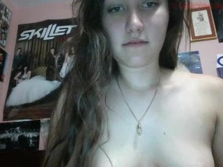 rachaelhart busty chick caresses shaved foil