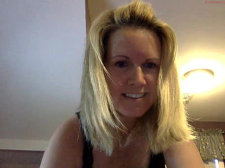 rachaelb blue-eyed cutie masturbates in  private e