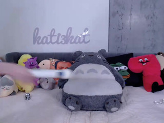 Kati3kat gets squirt