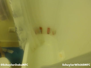 SchuylarWitch flies away from the buzz of orgasm