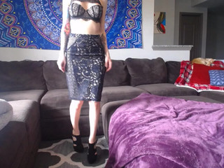 ReedandKelly playful flirt dancing striptease