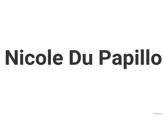 Nicole_DuPapillon greedily fucks her pussy
