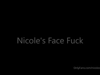 Nicole_DuPapillon modest babe tickles clit