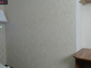 hot_moniq cute chick fucked by sex toy