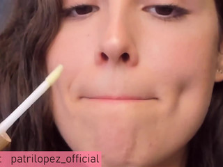 yourlittlepervert busty lady masturbates shaved pussy