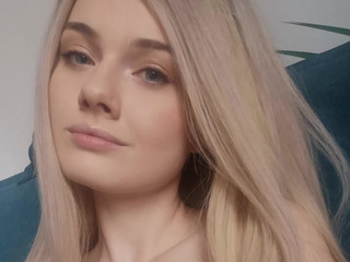 your_kat fucks herself in red dildo