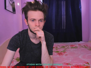 ray_n_kerry attractive slut caresses shaved cunt