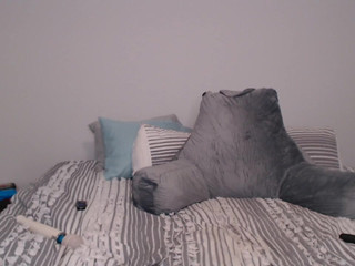 sub_nicolevalley leggy teen fucking pussy