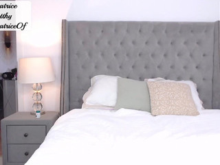 squirtbetty tiny in a mask caresses the vagina