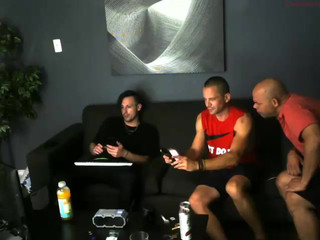 spoilsmash7 charming shows off her tits.