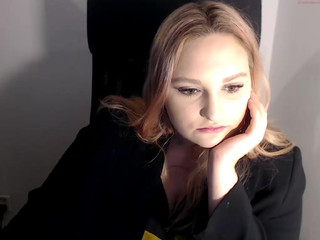 jennygre mature aunt with big tits fucks pussy