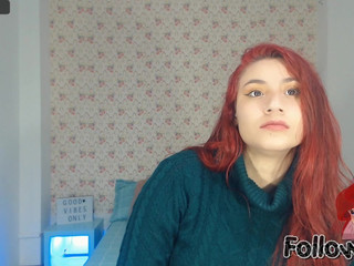 tamara_simons busty latina massages nipples