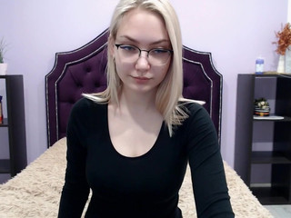 alissaflamessss blonde chick relish fucks the cap