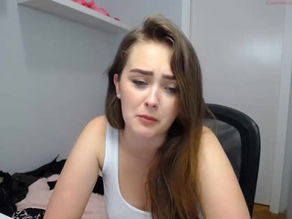 silvia_ami exquisite slut shows juicy ass