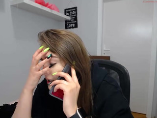 silvia_ami black-haired beauty fucks juicy crevices