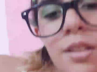 Aangy766 Busty chick