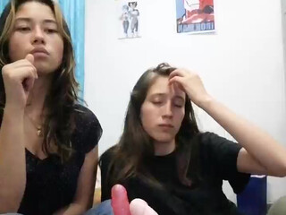 algodondeazucar Charming brunette