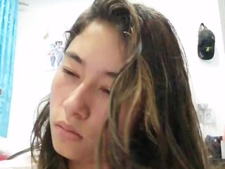 Algodondeazucar hot babe fucks cunt