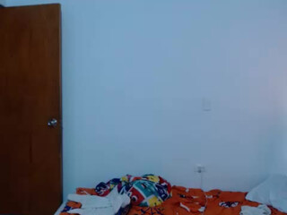 Amy sanchez chick fucks herself with a big rubber dildo