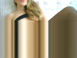 aylinn28 mature bitch spreads her sexy legs